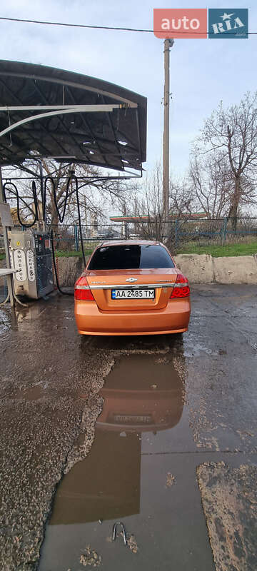 Седан Chevrolet Aveo 2008 в Изюме