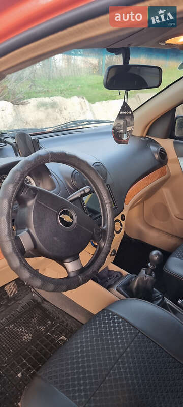 Седан Chevrolet Aveo 2008 в Изюме