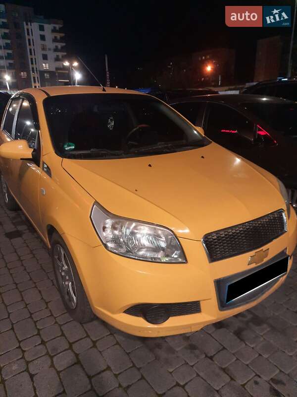 Хетчбек Chevrolet Aveo 2008 в Долині