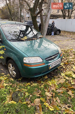 Седан Chevrolet Aveo 2004 в Києві