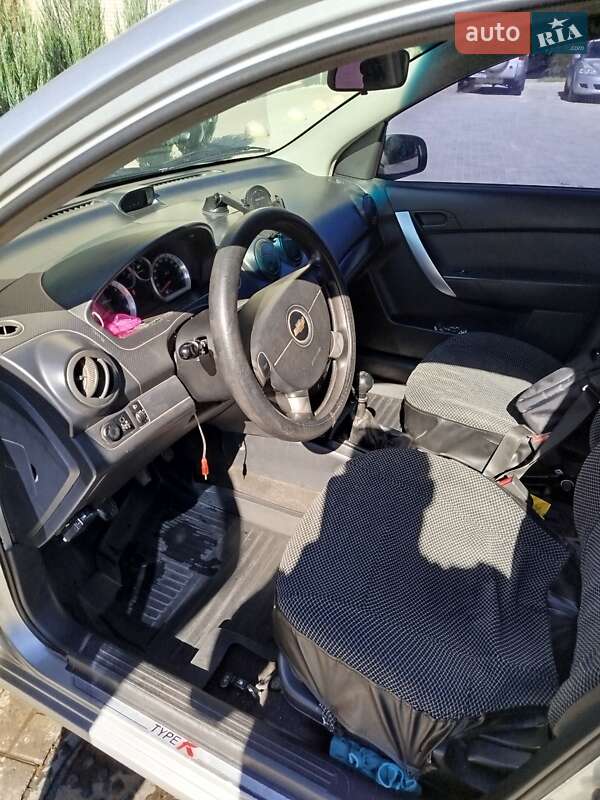 Седан Chevrolet Aveo 2008 в Запорожье