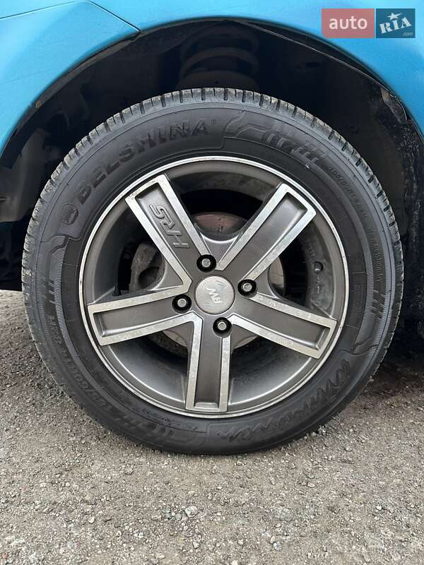 Хетчбек Chevrolet Aveo 2008 в Білогородці