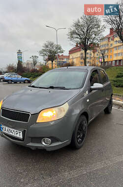 Хэтчбек Chevrolet Aveo 2008 в Киеве