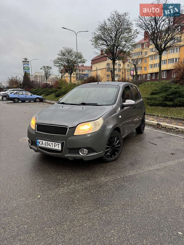 Хетчбек Chevrolet Aveo 2008 в Києві