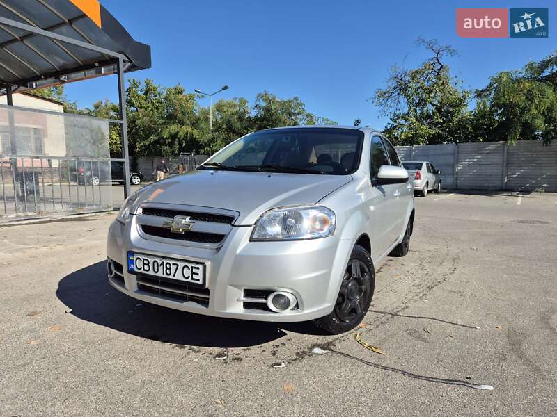 Седан Chevrolet Aveo 2007 в Чернигове