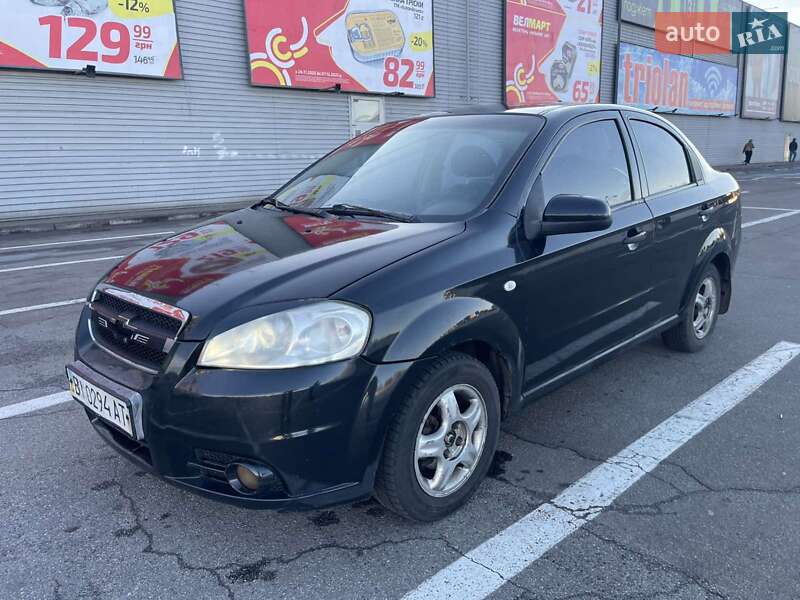 Седан Chevrolet Aveo 2006 в Полтаве