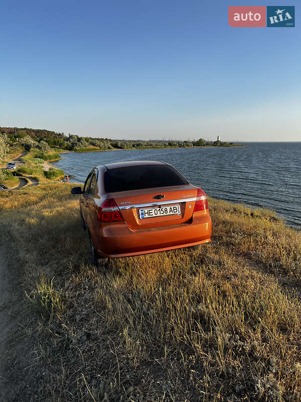 Седан Chevrolet Aveo 2008 в Вознесенську