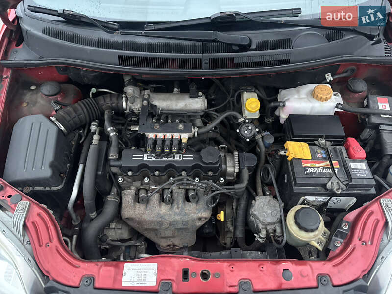 Седан Chevrolet Aveo 2009 в Ірпені фото 17 Седан Chevrolet Aveo 2009 в Ірпені