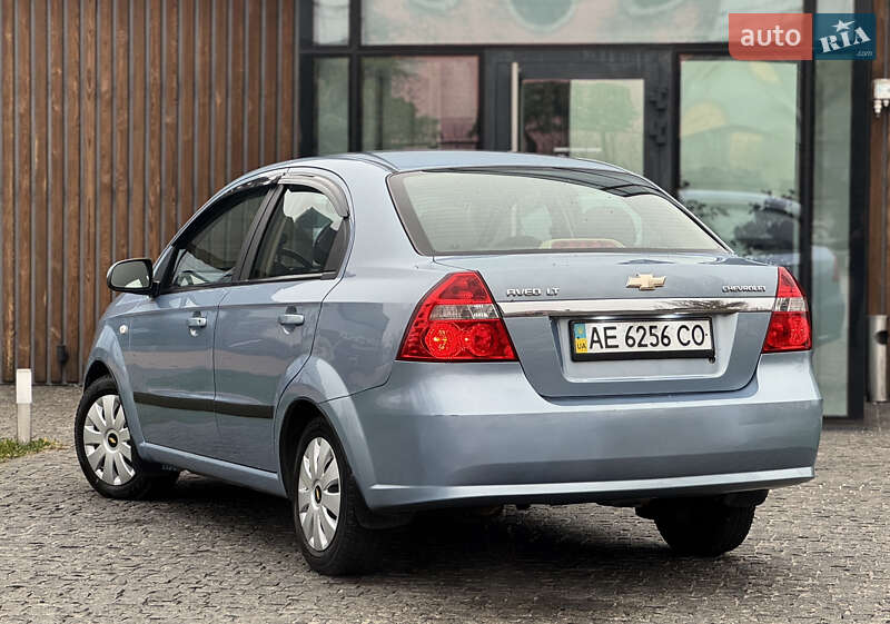 Седан Chevrolet Aveo 2008 в Дніпрі