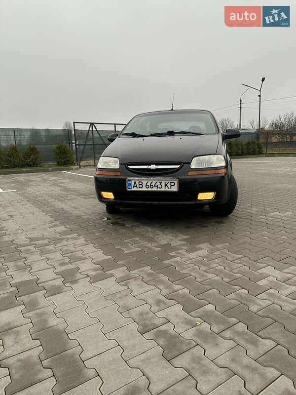Седан Chevrolet Aveo 2004 в Вінниці