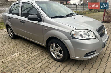 Седан Chevrolet Aveo 2008 в Житомирі