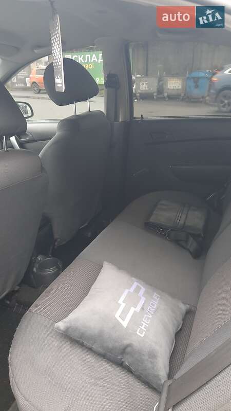 Седан Chevrolet Aveo 2008 в Вінниці