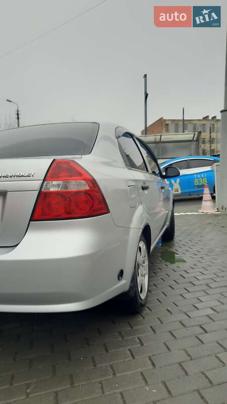 Седан Chevrolet Aveo 2008 в Вінниці