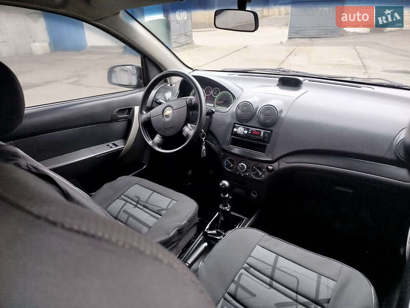 Седан Chevrolet Aveo 2006 в Харькове