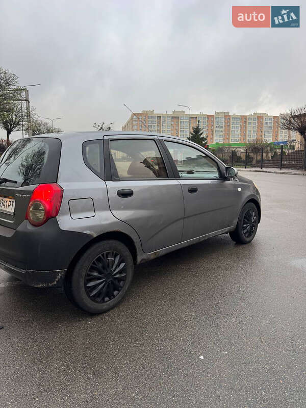 Хэтчбек Chevrolet Aveo 2008 в Киеве