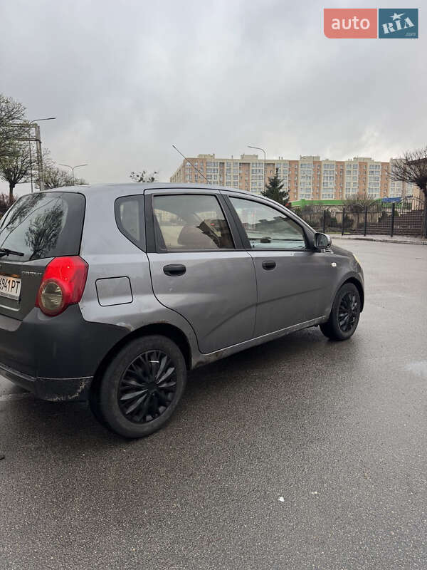 Хэтчбек Chevrolet Aveo 2008 в Киеве