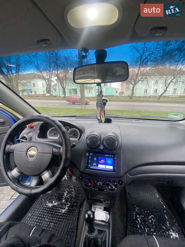 Хэтчбек Chevrolet Aveo 2008 в Хмельницком