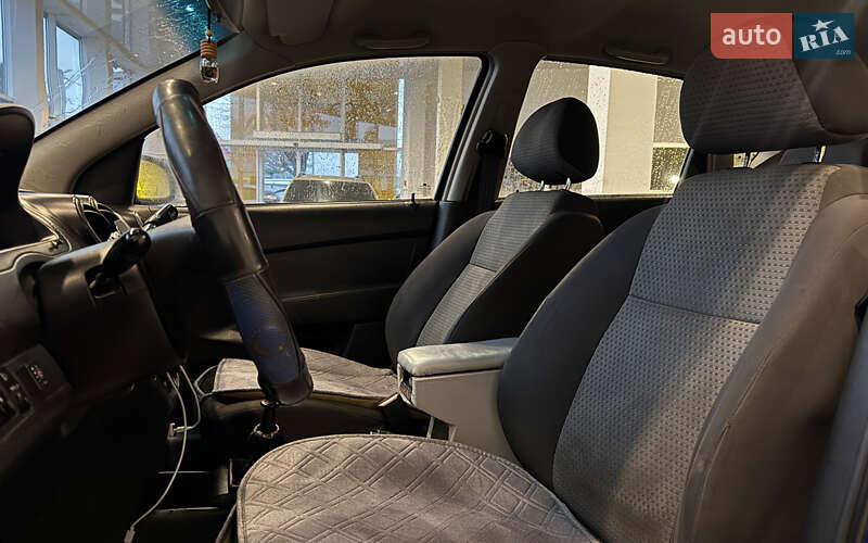 Хетчбек Chevrolet Aveo 2008 в Шептицькому фото 9 Хетчбек Chevrolet Aveo 2008 в Шептицькому