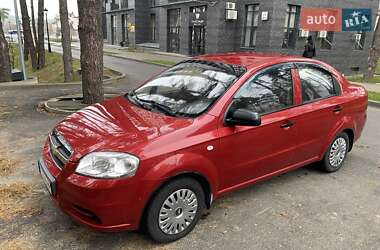 Седан Chevrolet Aveo 2011 в Броварах