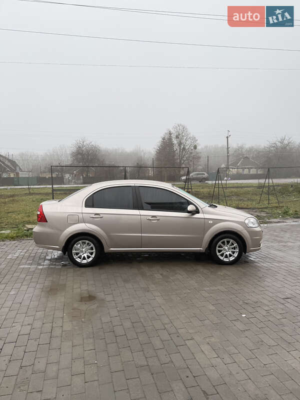 Седан Chevrolet Aveo 2008 в Харькове фото 3 Седан Chevrolet Aveo 2008 в Харькове