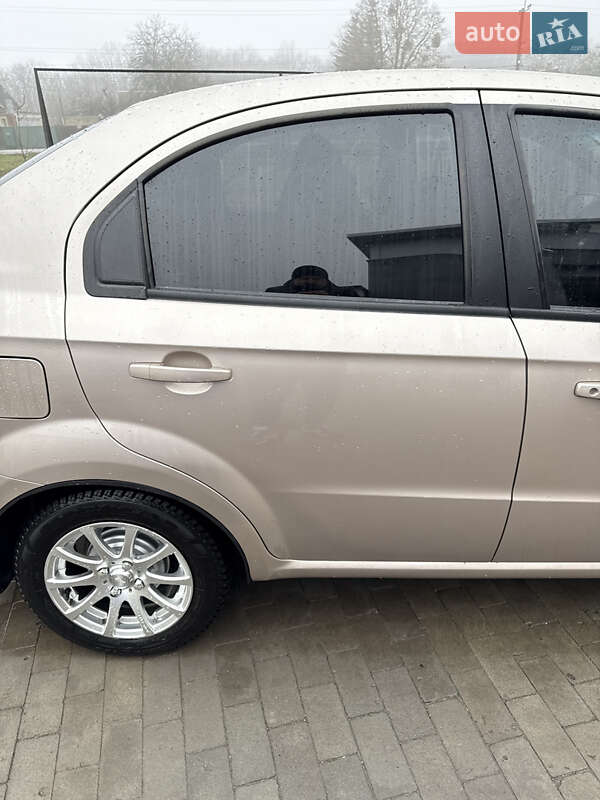 Седан Chevrolet Aveo 2008 в Харькове фото 24 Седан Chevrolet Aveo 2008 в Харькове