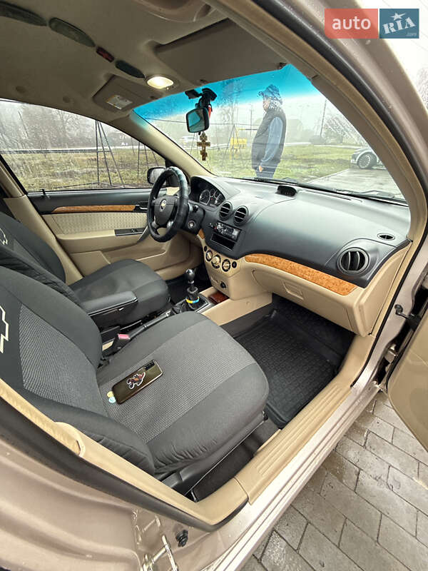 Седан Chevrolet Aveo 2008 в Харькове фото 41 Седан Chevrolet Aveo 2008 в Харькове