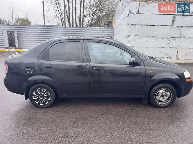 Седан Chevrolet Aveo 2005 в Києві фото 7 Седан Chevrolet Aveo 2005 в Києві