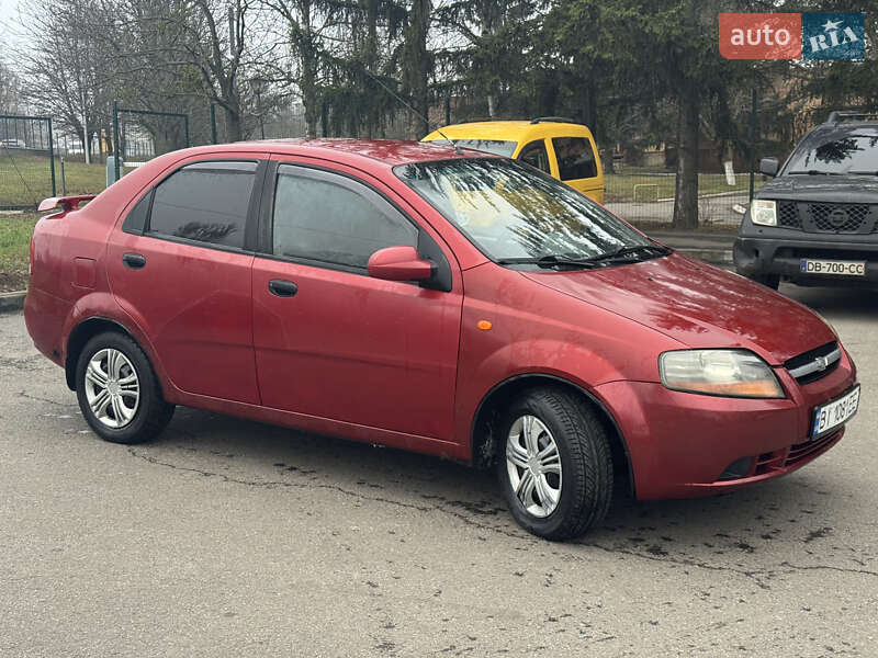 Седан Chevrolet Aveo 2005 в Полтаві