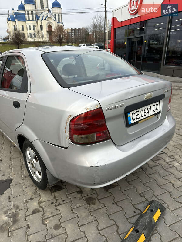 Седан Chevrolet Aveo 2006 в Чернівцях