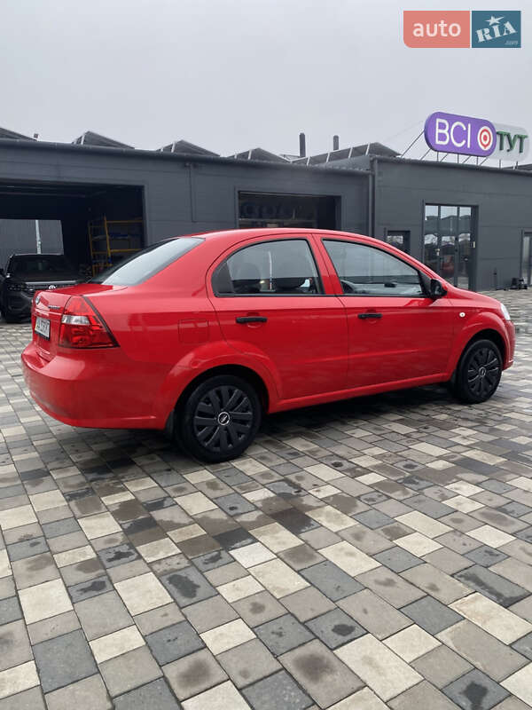 Седан Chevrolet Aveo 2007 в Полтаві