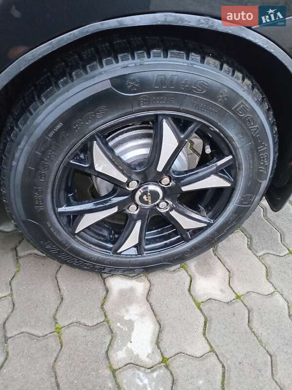 Седан Chevrolet Aveo 2006 в Бориславе фото 12 Седан Chevrolet Aveo 2006 в Бориславе