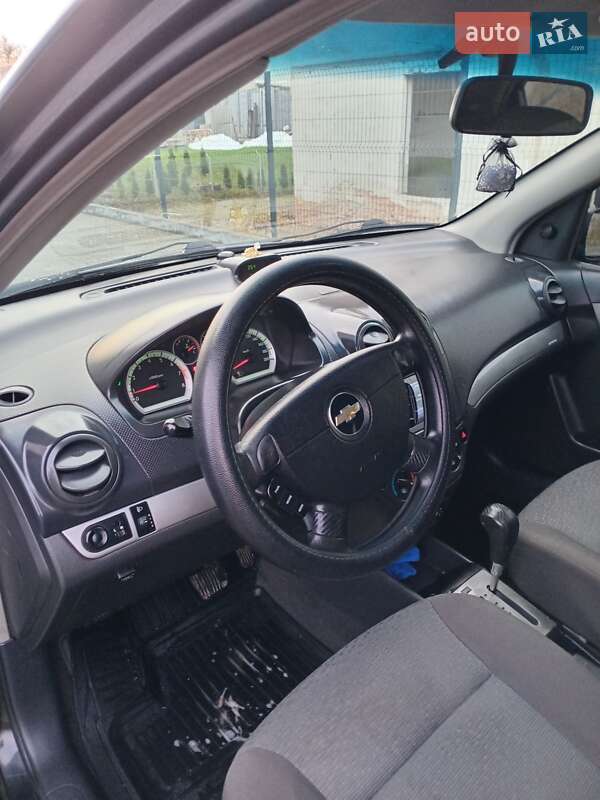 Седан Chevrolet Aveo 2006 в Бориславе фото 15 Седан Chevrolet Aveo 2006 в Бориславе