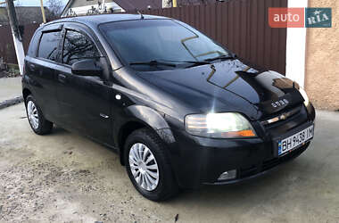 Хэтчбек Chevrolet Aveo 2006 в Теплодаре