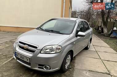 Седан Chevrolet Aveo 2008 в Києві