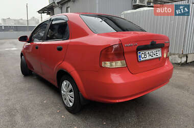 Седан Chevrolet Aveo 2006 в Прилуках