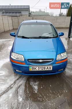 Седан Chevrolet Aveo 2005 в Здолбунове
