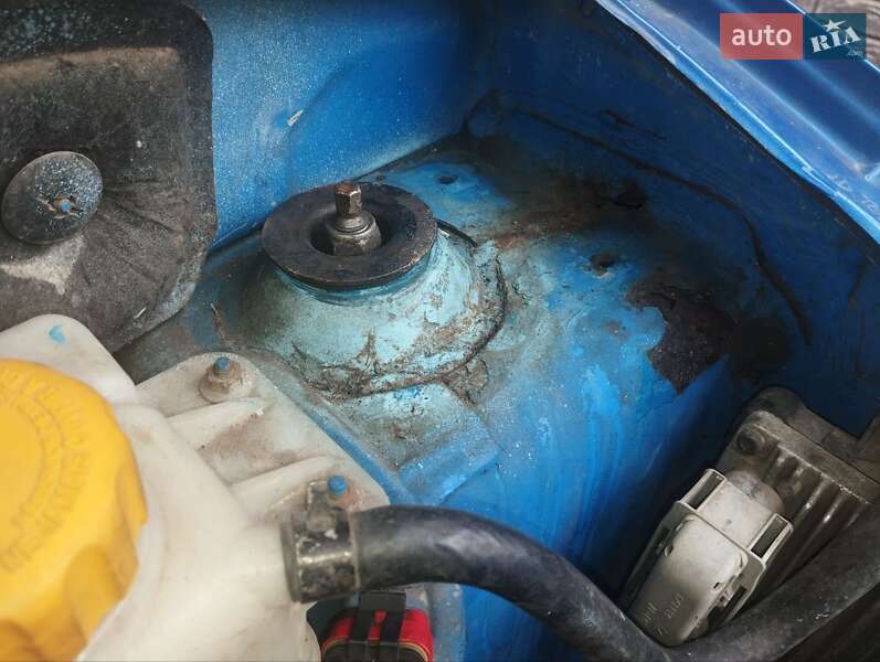 Седан Chevrolet Aveo 2004 в Каменском фото 7 Седан Chevrolet Aveo 2004 в Каменском