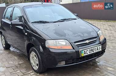 Хэтчбек Chevrolet Aveo 2006 в Демидовке