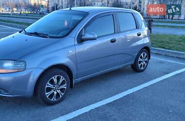 Хэтчбек Chevrolet Aveo 2006 в Киеве