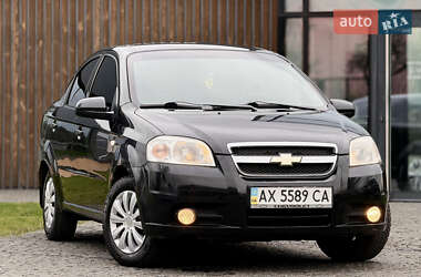 Седан Chevrolet Aveo 2006 в Дніпрі