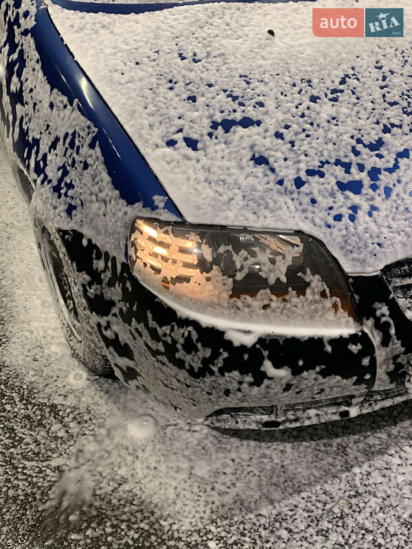 Седан Chevrolet Aveo 2005 в Полтаві