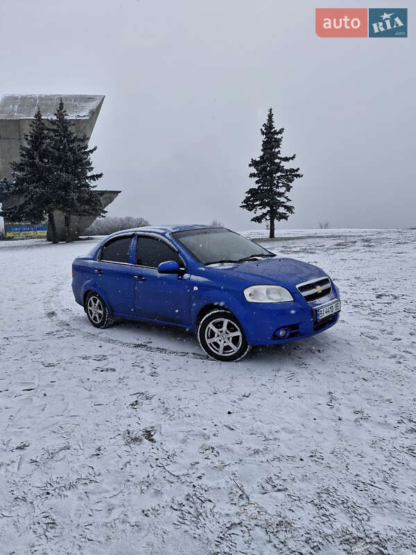 Седан Chevrolet Aveo 2008 в Зіньківі