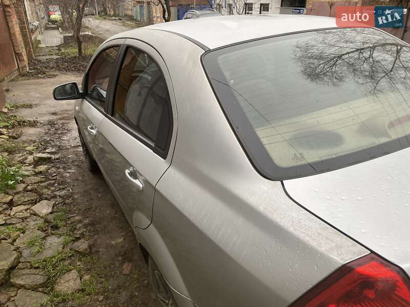 Седан Chevrolet Aveo 2008 в Кропивницком