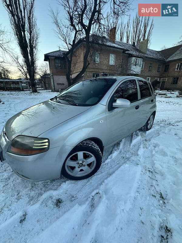 Chevrolet Aveo 2005
