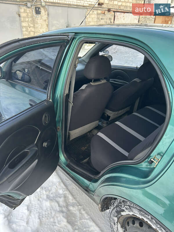 Седан Chevrolet Aveo 2004 в Харкові