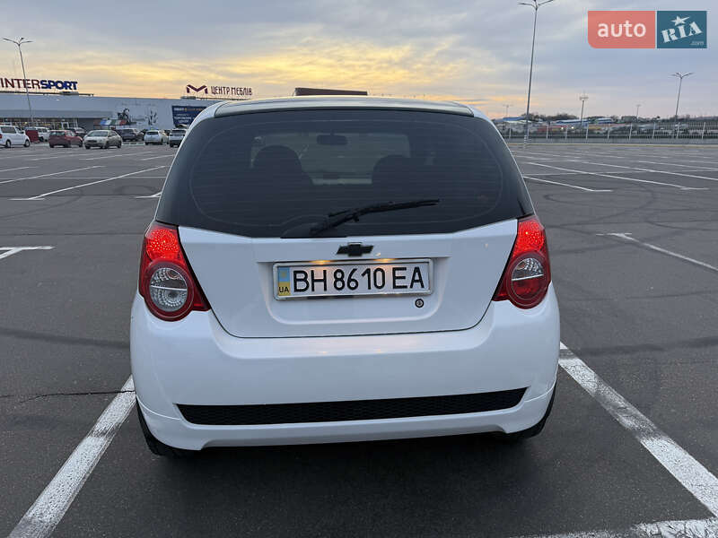 Хэтчбек Chevrolet Aveo 2008 в Одессе фото 5 Хэтчбек Chevrolet Aveo 2008 в Одессе