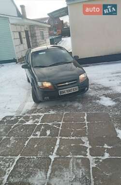 Седан Chevrolet Aveo 2006 в Рафаловке