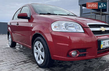 Седан Chevrolet Aveo 2010 в Южноукраїнську
