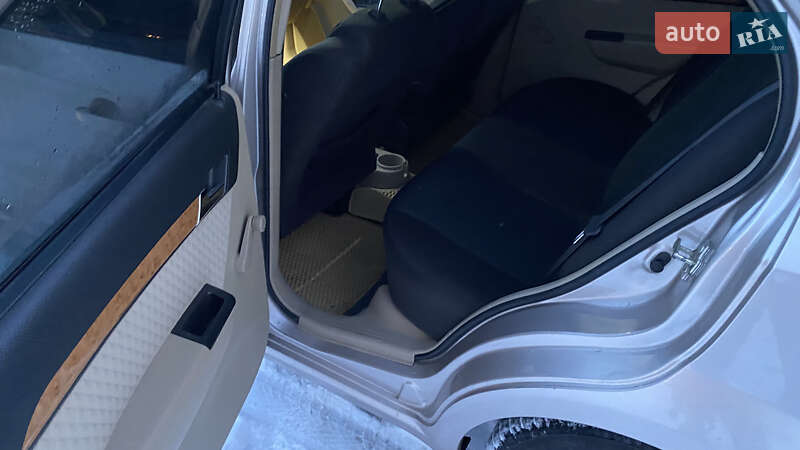 Седан Chevrolet Aveo 2008 в Киеве фото 20 Седан Chevrolet Aveo 2008 в Киеве