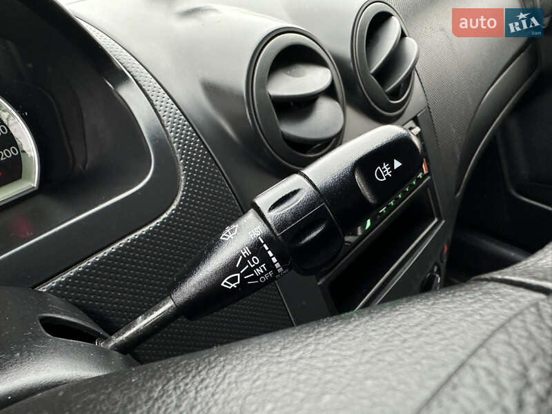 Седан Chevrolet Aveo 2011 в Сумах